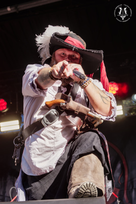 20250912-009-The BlackbeerS-TR.jpg