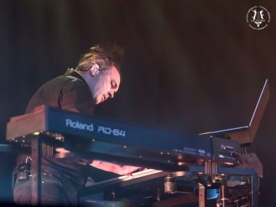 20250914-005-VNV Nation-TR.jpg