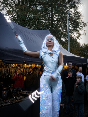 20251025-004-Walking Acts-TR.jpg