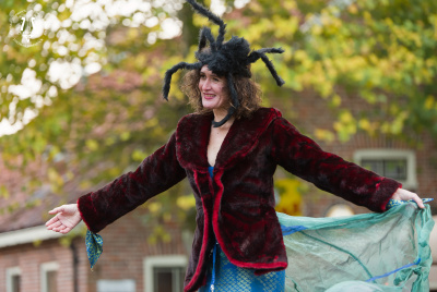 20251026-025-Walking Acts-TR.jpg