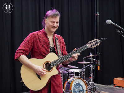 20251206-001-The Trouble Notes-TR.jpg