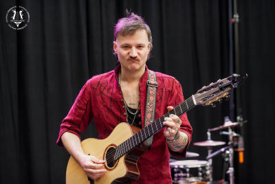 20251206-002-The Trouble Notes-TR.jpg